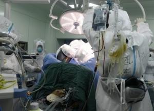 В Украине впервые взрослому пересадили костный мозг от некровного донора