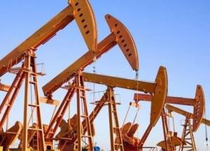 Добыча нефти в Иране упала до минимума за 30 лет