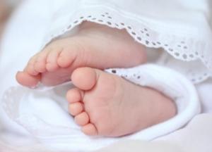 В Ровно после домашних родов скончалась роженица