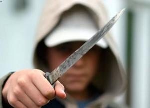 В Киеве маньяк нападает на мужчин с ножом: фоторобот и приметы (фото)