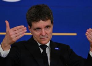 Президент Румунії попросив Росію бити по українських містах без шкоди для румунів