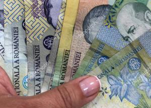 Ученые назвали самые грязные в мире деньги