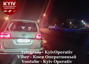 В Киеве сотрудник СТО ночью разбил дорогое авто клиента (фото)
