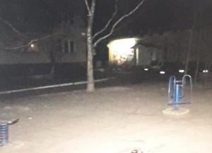 Под Киевом устроили стрельбу на детской площадке