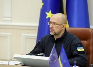 Шмигаль відправив чиновників у прифронтові регіони після критики Зеленського (відео)