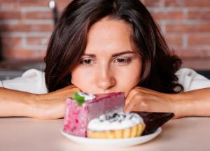 Диетолог рассказал, как избавиться от тяги к сладкому за неделю