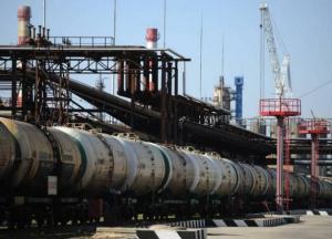 АМКУ предупредил о росте цен на топливо из-за санкций России