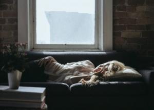 Проблемы со сном: 7 частых причин, которые мешают заснуть