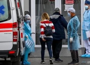 Рассчитан пик четвертой волны COVID-19 в Украине