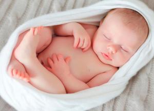 У Рівному жінка народила 17-у дитину: тепер в сім’ї 8 дівчаток і 9 хлопчиків