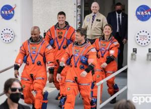 NASA запустило першу за пів століття місію до Місяця