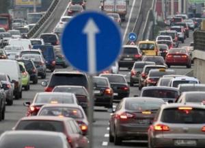 Киев сковали утренние пробки (карта)