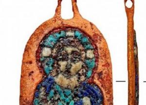 В Житомире нашли редкую икону, которой почти 900 лет (фото)