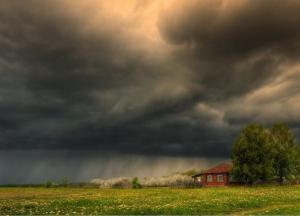 Прогноз погоды на 20 августа: в западных областях кратковременные дожди, грозы