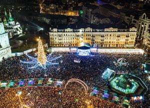 На Софийской площади Новый год встретили более 100 тысяч человек – КГГА
