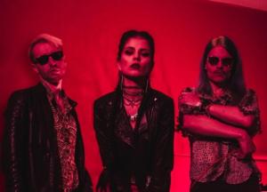 Украинская группа GannaBaby представила ироничную песню о выживании на карантине