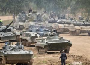 Боевики на Донбассе скрыто перебрасывают танки и артиллерию на передовую