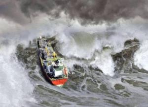 В Греции спасли 14 украинцев с тонущего судна