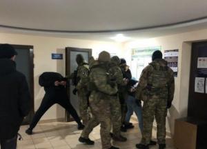 В Одессе задержали вооруженных грабителей, которые угнали инкассаторскую машину (фото, видео)