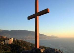 Привезли «титушек»: в Крутах произошел серьезный конфликт из-за УПЦ МП