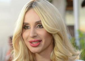 Лобода опубликовала редкий снимок с дочерьми (фото)