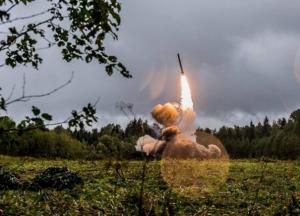 Угроза для западных областей: в Беларуси русские военные перемещает "Искандеры"