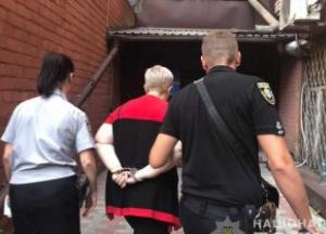 В Днепре женщина издевалась над 8-летним приемным ребенком
