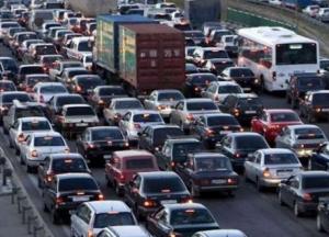 Киев сковали утренние пробки (карта)