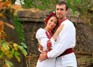 Психолог назвала самый счастливый возраст украинцев