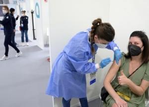 Польша будет вакцинировать украинских заробитчан