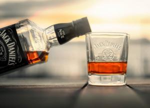 Віскі з Кентуккі: як правильно пити бурбон