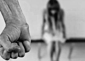 Кабмин выделил 270 млн гривен на борьбу с домашним насилием