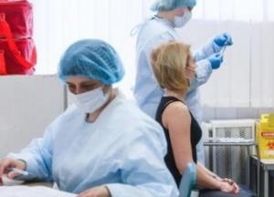 В Украине ускорилось распространение COVID-19