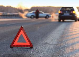 Под Кропивницким в страшном ДТП погибли три человека (видео 18+)
