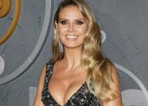 Хайди Клум обнажилась на отдыхе (фото) 