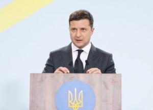 Зеленский подписал закон о денежной помощи молодым фермерам