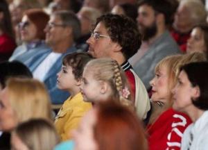 Алла Пугачева впервые вышла в свет после скандала (фото, видео)