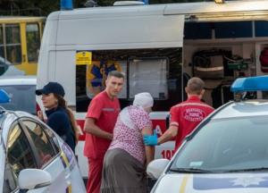 В Днепре пьяный водитель влетел в маршрутку с пассажирами, пострадали больше 10 человек (фото, видео)