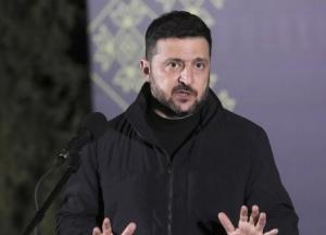 "Ніхто не відкладав зустріч". Зеленський розповів, де можуть відбутися переговори США – Україна – Росія