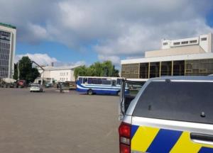 Луцкий террорист выбросил из автобуса гранату