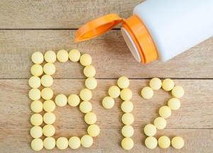 Врачи назвали ранние признаки дефицита витамина B12