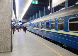 Минздрав назвал количество людей, у которых перед посадкой на поезд нашли COVID