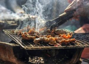 Медики назвали продукты, которые не стоит брать на пикник