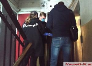В Николаеве мужчина, вернувшись из полиции, перерезал горло жене