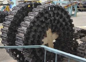 В третий раз впервые "Укроборонпром" собирается изготавливать траки для БМП (фото)