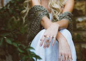 Медики выяснили, о каком заболевании может предупреждать форма ногтей