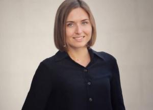 Министр Новосад, которая жаловалась на низкую зарплату, купила квартиру в Киеве