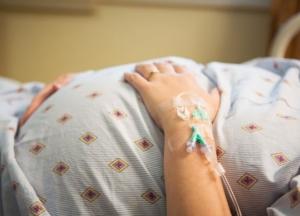 На Львовщине умерла роженица с коронавирусом