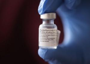 В Украине разрешено комбинирование вакцин Moderna и Pfizer, - Миздрав
