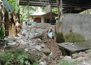 Люди в панике выбегали из домов: Филиппины всколыхнуло мощное землетрясение